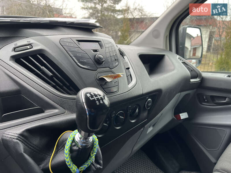 Грузовой фургон Ford Transit Custom 2014 в 