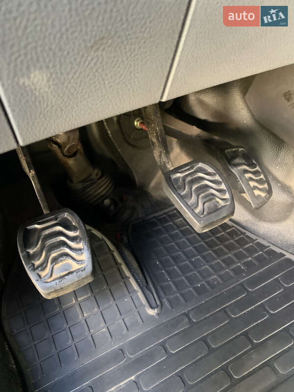 Вантажний фургон Ford Transit Custom 2015 в Львові