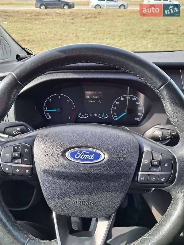 Вантажний фургон Ford Transit Custom 2018 в Львові