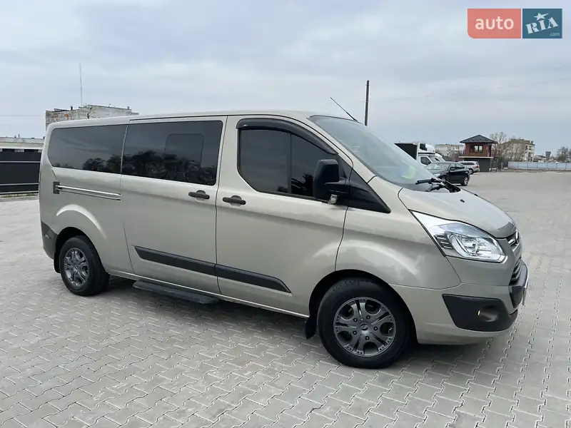 Мінівен Ford Transit Custom 2014 в 