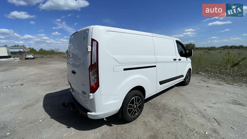 Вантажний фургон Ford Transit Custom 2018 в Києві