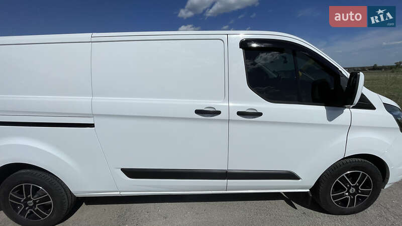 Вантажний фургон Ford Transit Custom 2018 в Києві