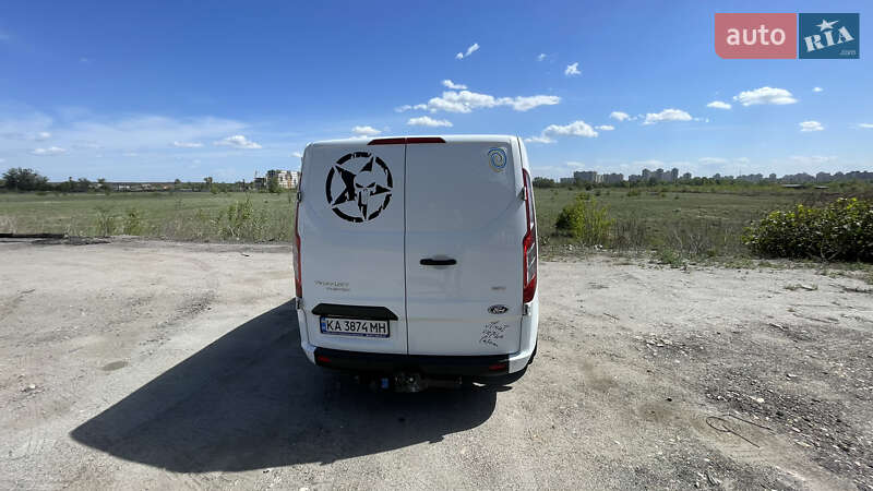 Вантажний фургон Ford Transit Custom 2018 в Києві