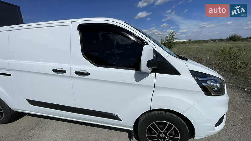 Вантажний фургон Ford Transit Custom 2018 в Києві