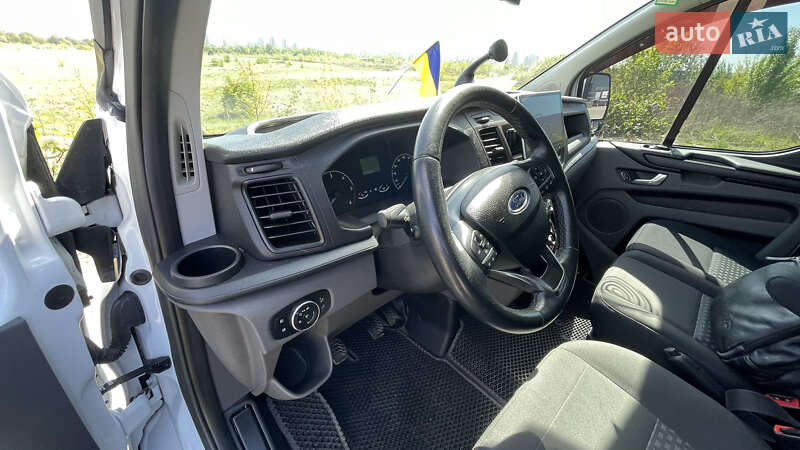 Вантажний фургон Ford Transit Custom 2018 в Києві