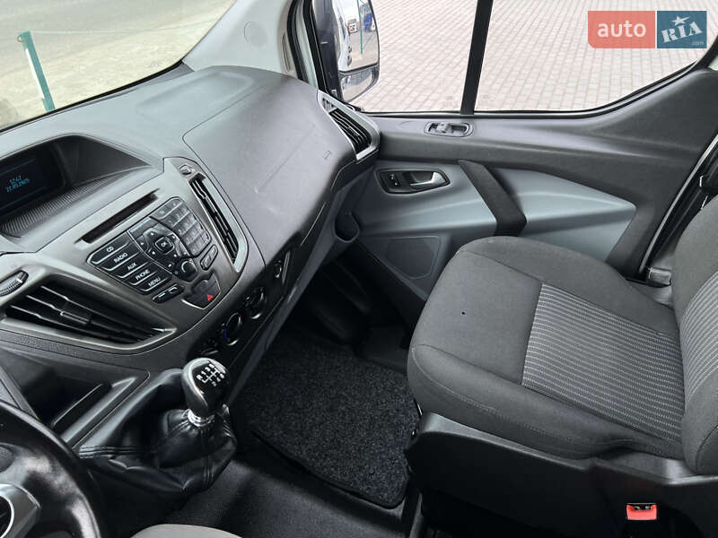 Вантажний фургон Ford Transit Custom 2015 в Лопатині фото 23 Вантажний фургон Ford Transit Custom 2015 в Лопатині