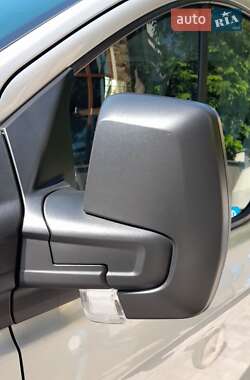 Вантажний фургон Ford Transit Custom 2015 в 