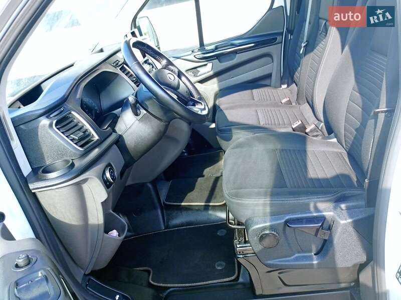 Грузовой фургон Ford Transit Custom 2020 в Львове