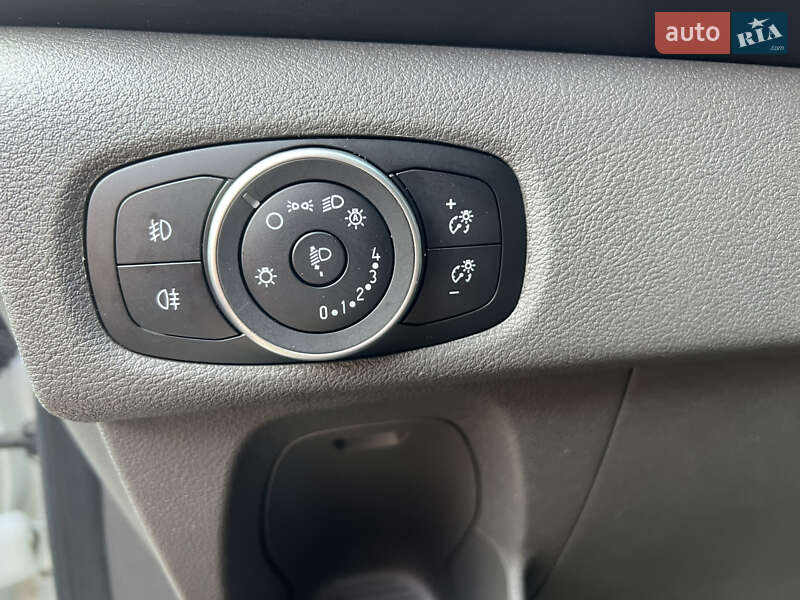 Вантажний фургон Ford Transit Custom 2020 в Радомишлі фото 31 Вантажний фургон Ford Transit Custom 2020 в Радомишлі