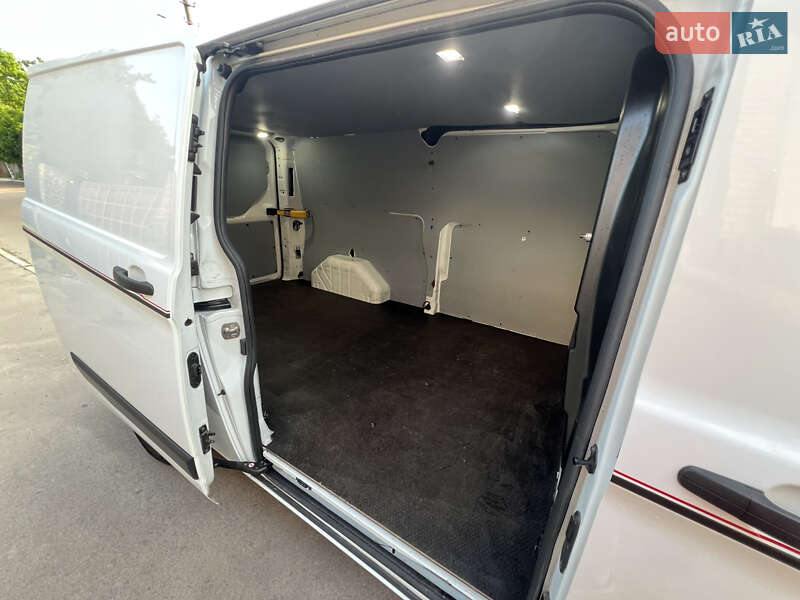 Вантажний фургон Ford Transit Custom 2020 в Радомишлі фото 33 Вантажний фургон Ford Transit Custom 2020 в Радомишлі