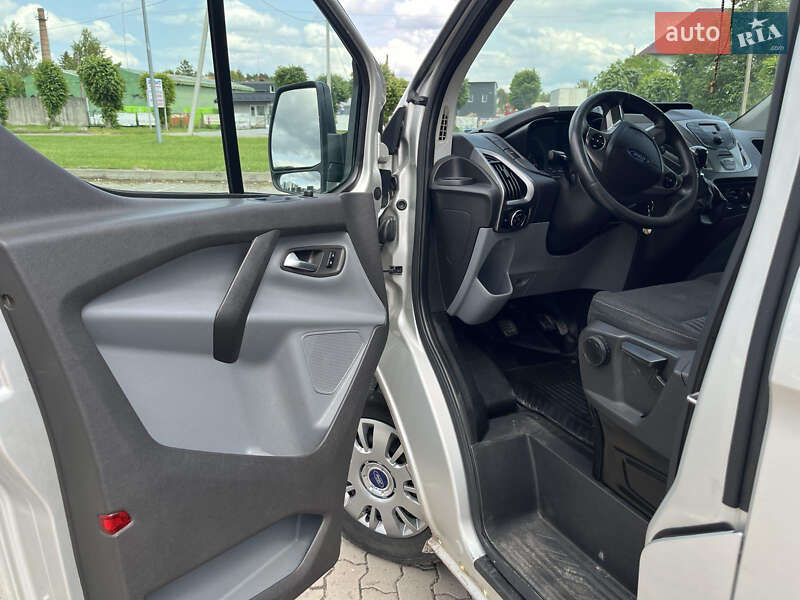 Вантажний фургон Ford Transit Custom 2016 в Бродах
