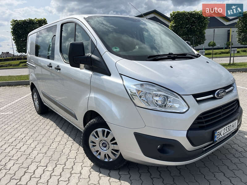 Вантажний фургон Ford Transit Custom 2016 в Бродах