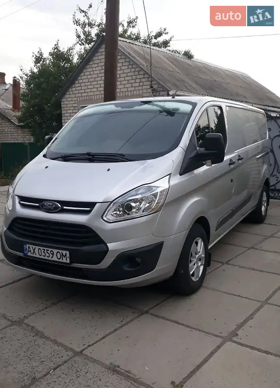 Грузовой фургон Ford Transit Custom 2015 в 