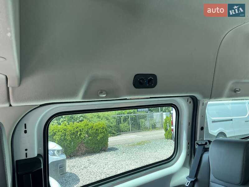 Мінівен Ford Transit Custom 2016 в Золочеві фото 52 Мінівен Ford Transit Custom 2016 в Золочеві