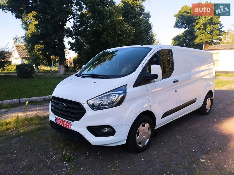 Грузовой фургон Ford Transit Custom 2018 в 