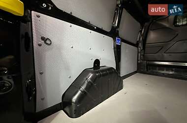 Грузовой фургон Ford Transit Custom 2019 в 