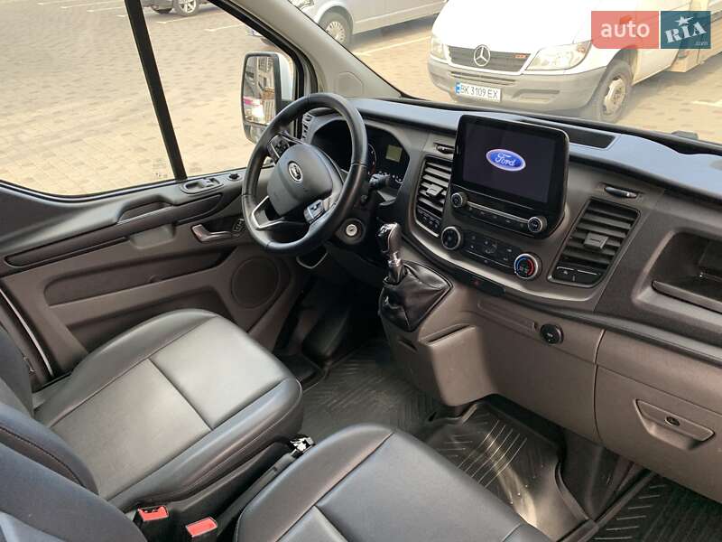Вантажний фургон Ford Transit Custom 2022 в Рівному