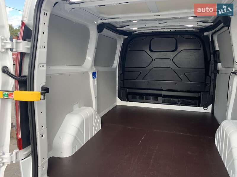 Вантажний фургон Ford Transit Custom 2022 в Рівному