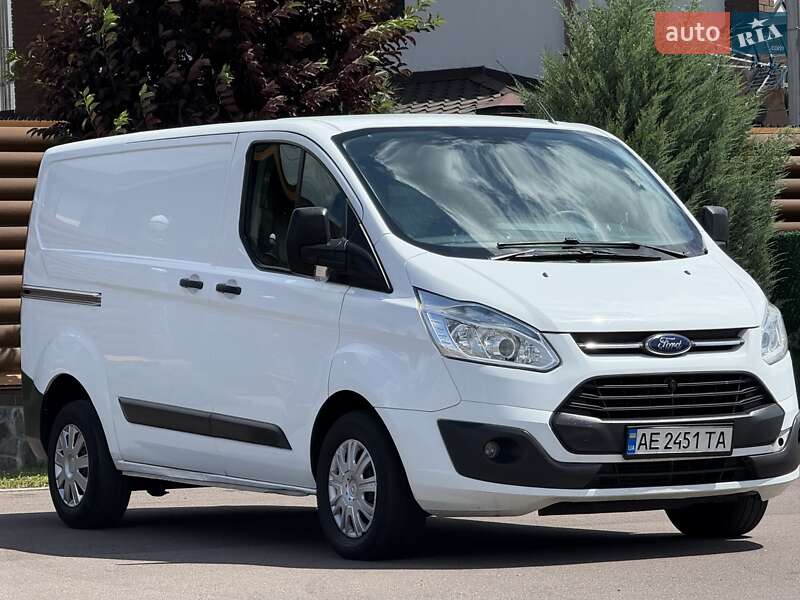 Вантажний фургон Ford Transit Custom 2015 в Києві