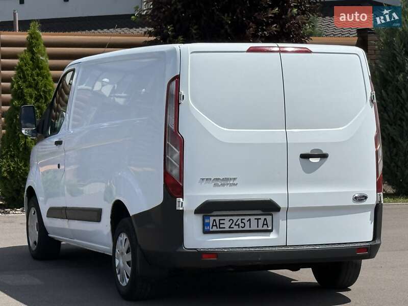 Вантажний фургон Ford Transit Custom 2015 в Києві