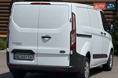 Грузовой фургон Ford Transit Custom 2015 в 