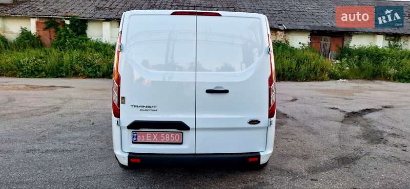 Вантажний фургон Ford Transit Custom 2021 в Бережанах