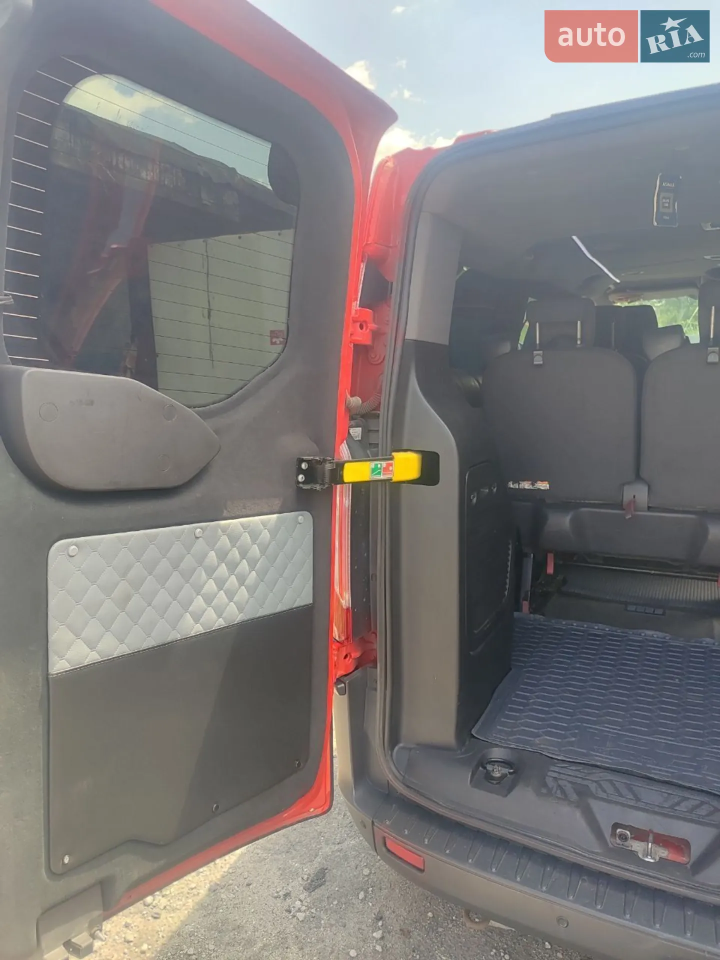 2014 Ford Transit Connect - мініатюра 19
