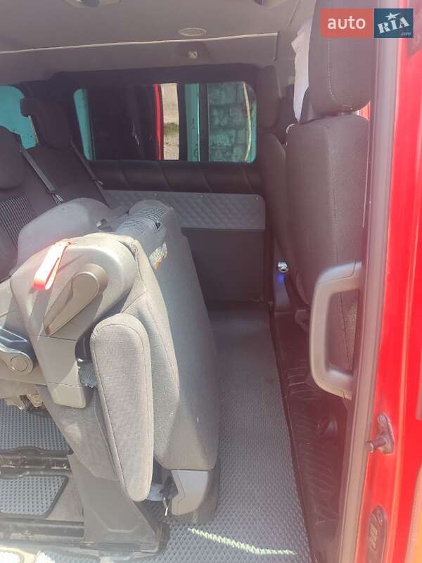 Мінівен Ford Transit Custom 2014 в Дніпрі
