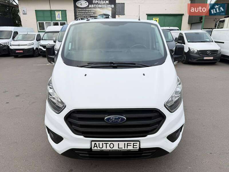 Вантажний фургон Ford Transit Custom 2018 в Луцьку