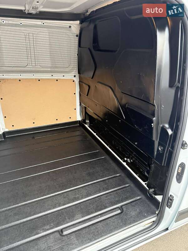 Вантажний фургон Ford Transit Custom 2018 в Луцьку