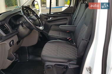 Вантажопасажирський фургон Ford Transit Custom 2020 в 