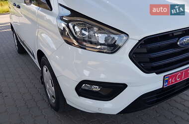 Вантажопасажирський фургон Ford Transit Custom 2020 в 