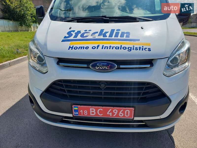Вантажний фургон Ford Transit Custom 2016 в Рівному