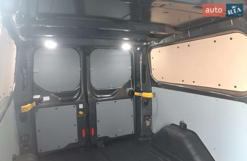 Вантажний фургон Ford Transit Custom 2019 в Києві фото 12 Вантажний фургон Ford Transit Custom 2019 в Києві