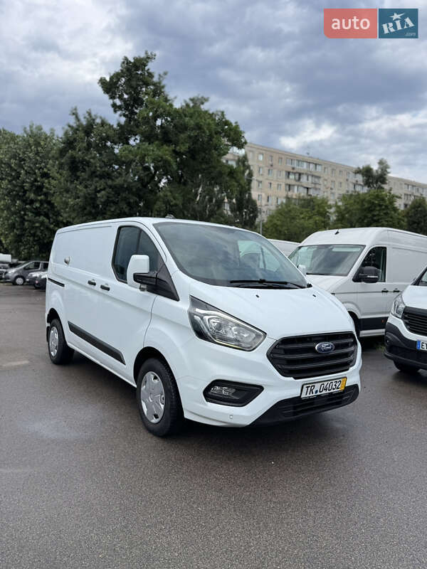 Грузовой фургон Ford Transit Custom 2020 в 