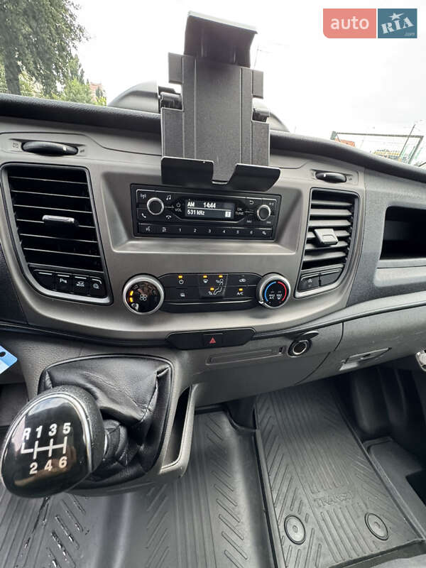 Грузовой фургон Ford Transit Custom 2020 в Киеве