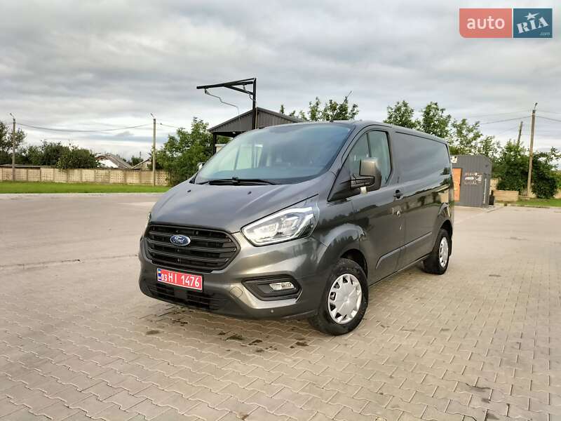 Вантажний фургон Ford Transit Custom 2018 в Дунаївцях