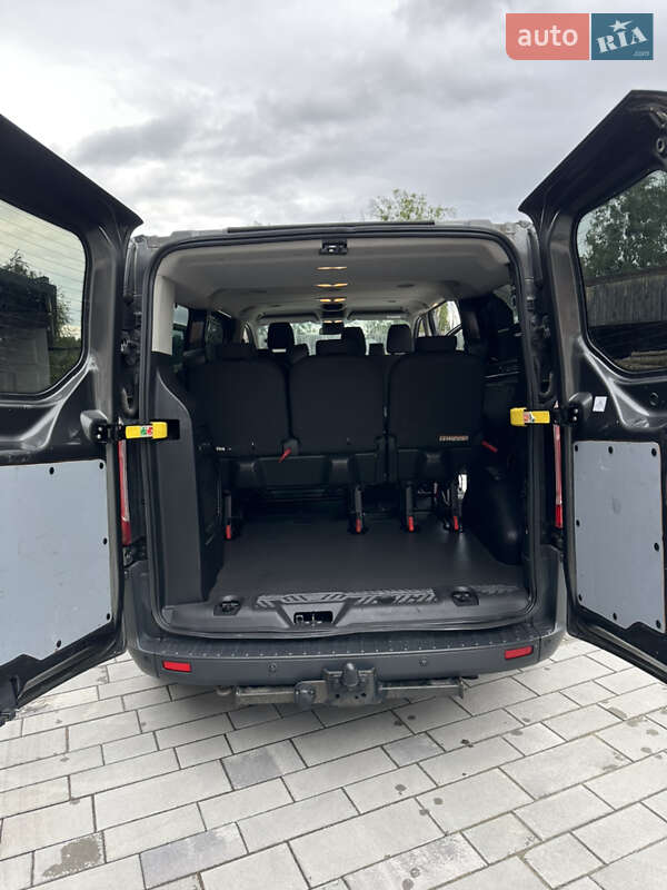 Универсал Ford Transit Custom 2017 в Вараше