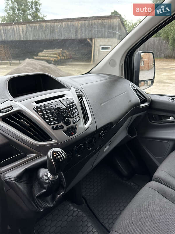 Универсал Ford Transit Custom 2017 в Вараше
