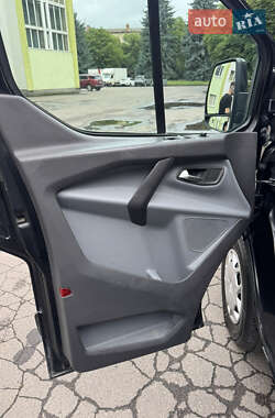 Грузовой фургон Ford Transit Custom 2015 в 