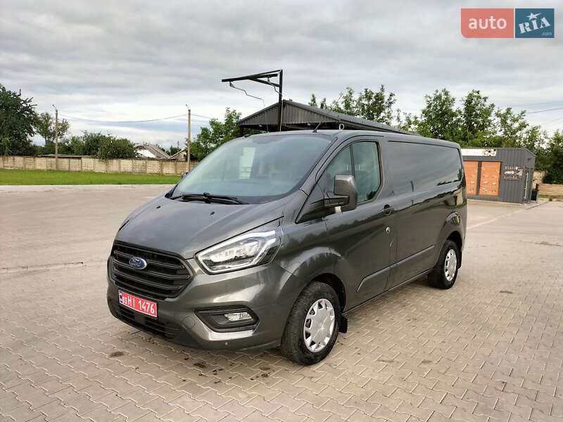 Вантажний фургон Ford Transit Custom 2018 в Дунаївцях