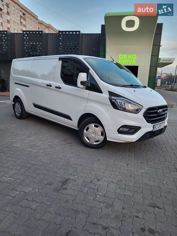 Вантажний фургон Ford Transit Custom 2018 в Львові