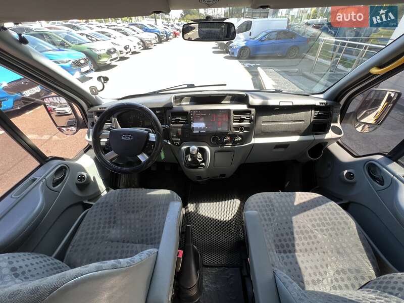 Мінівен Ford Transit Custom 2013 в Києві
