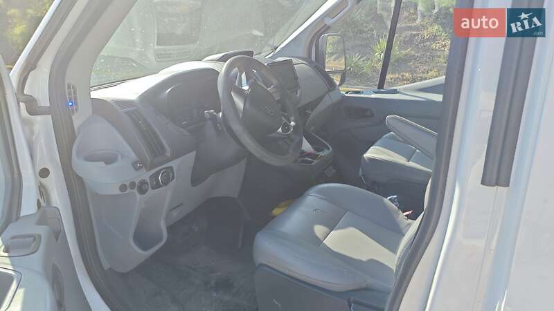 Мінівен Ford Transit Custom 2015 в Одесі