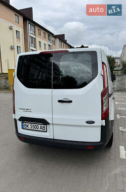 Грузовой фургон Ford Transit Custom 2015 в 