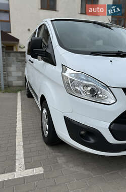 Грузовой фургон Ford Transit Custom 2015 в 