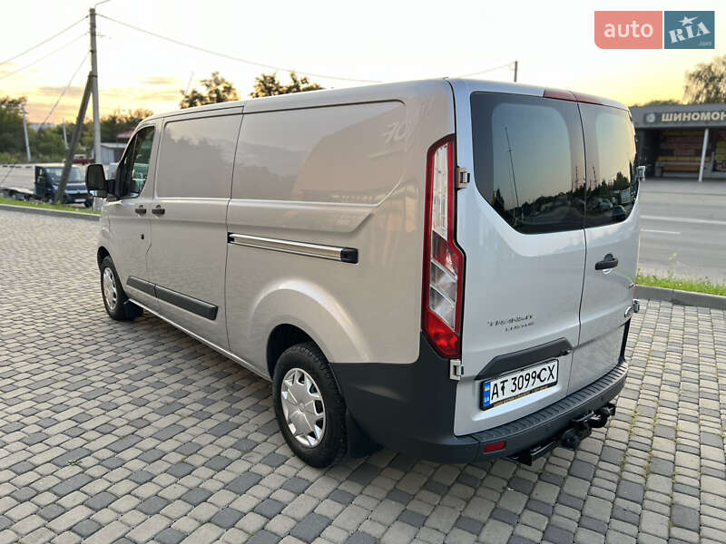 Вантажний фургон Ford Transit Custom 2017 в Івано-Франківську