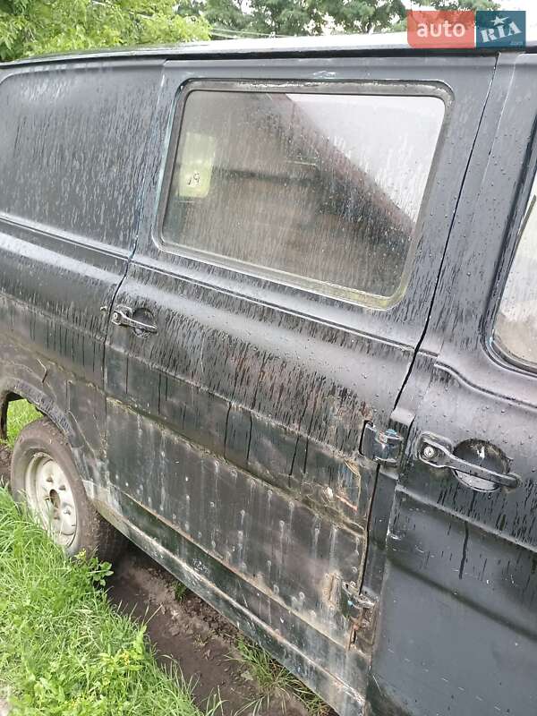 Вантажний фургон Ford Transit Custom 2023 в Римачі
