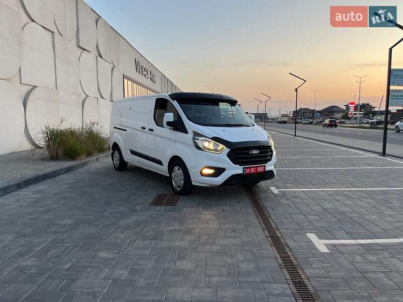 Вантажний фургон Ford Transit Custom 2019 в Луцьку