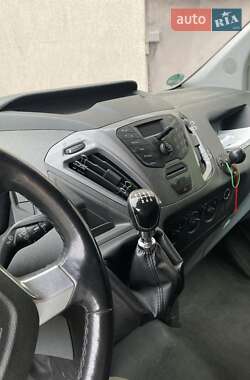 Грузовой фургон Ford Transit Custom 2015 в 